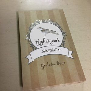 Pretty Vulgar Nightingale Eye shadow palette